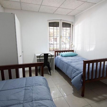 Habitacion En Providencia - Metro Salvador 산티아고 외부 사진